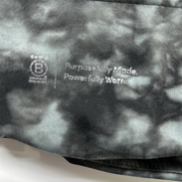 Athleta Powervita Tie-Dyed Salutation Leggings - Picture 11 of 12